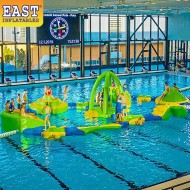 Parcours De Combattant De L'eau D'enfants Pour La Piscine Parcours De Combattant De L'eau D'enfants Pour La Piscine