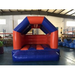 Un Cadre Euro Bouncy Castle Un Cadre Euro Bouncy Castle
