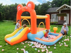 L'investissement gonflable du château est-il important? Quel est le profit?