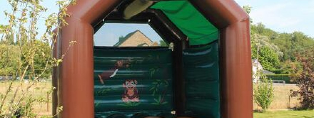 Le Processus de Fabrication des Châteaux Gonflables Le Processus de Fabrication des Châteaux Gonflables