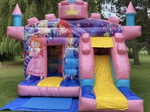 Quel château gonflable est le plus populaire du marché？